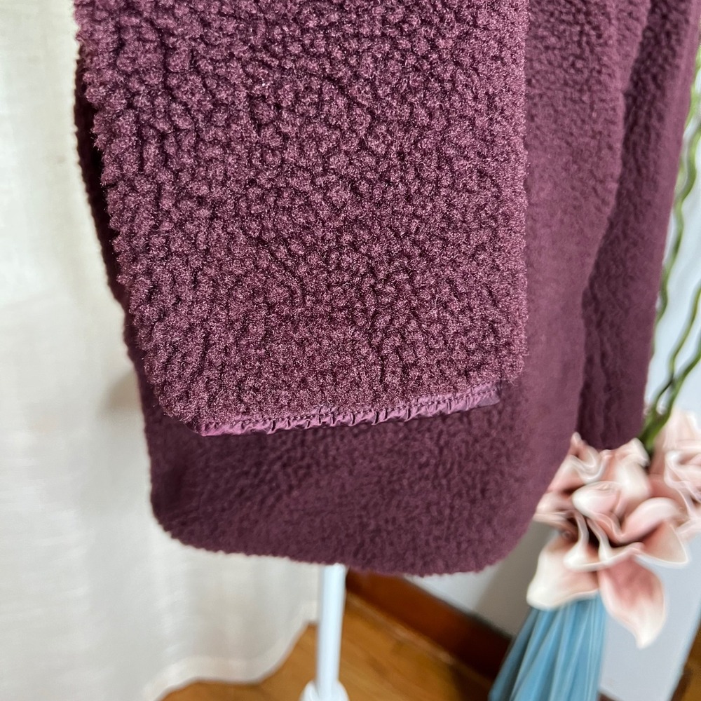 Athleta Cozy Sherpa Snap‎ Sweatshirt Oversized 466888 Maroon Women's Size Small - Picture 7 of 11